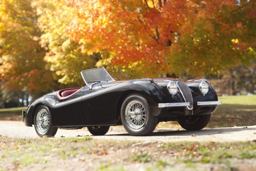  Jaguar XK120 M Roadster 1954 года  (фото 1 из 2)